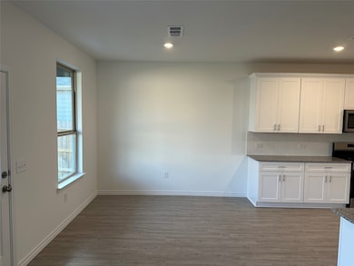 15214 Canyon Rapids Rd, Conroe, TX 77302 - photo 4