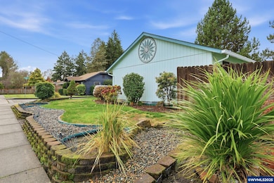 19235 SW Durell Ct, Beaverton, OR 97006 - photo 6