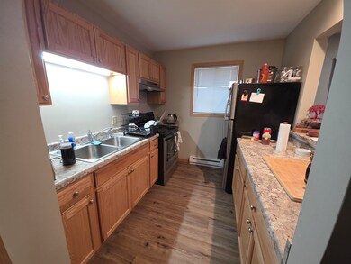 1116 12th St, Baraboo, WI 53913 - photo 5