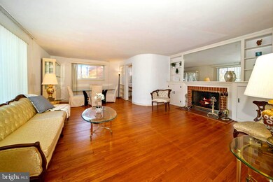 1205 Holton Ln, Takoma Park, MD 20912 - photo 3