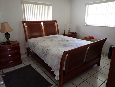 4905 NW 55th St, Tamarac, FL 33319 - photo 5