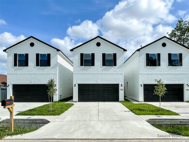 5113 Firnat St, Houston, TX 77016 - photo 3