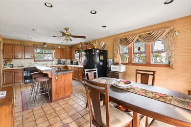 86 Brandon Rd, Cranston, RI 02910 - photo 3