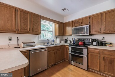 8700 Lowell Rd, Pomfret, MD 20675 - photo 2