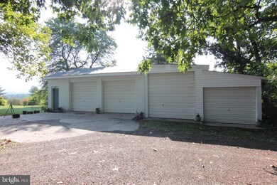 453 Bailey Rd, Hedgesville, WV 25427 - photo 3