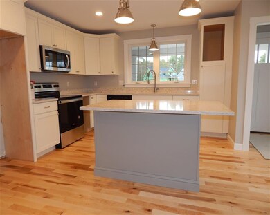 49 Huntington Way unit 11, Kittery, ME 03904 - photo 2