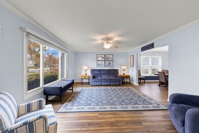 unlisted-address, Bloomingdale, IL 60108 - photo 3