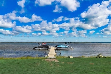 178 E Front St unit 14, Marquette, WI 53947 - photo 2