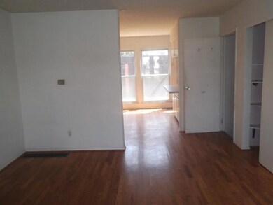 5554 Rockwood Ct unit R70, Columbus, OH 43229 - photo 5