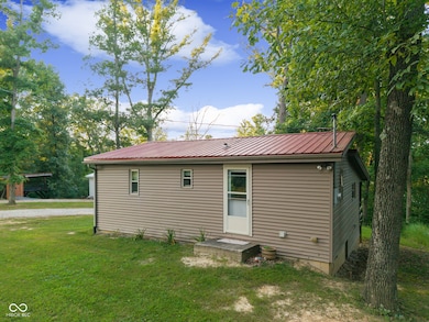 14000 W Lake Rd, Seymour, IN 47274 - photo 4