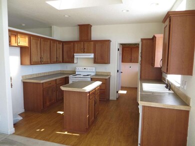 Kitchen 1