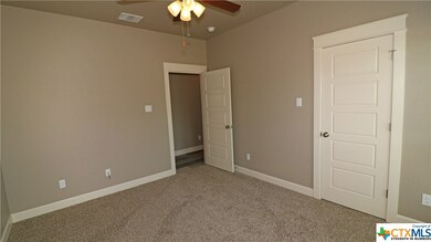 516 Skyline Dr, Copperas Cove, TX 76522 - photo 6