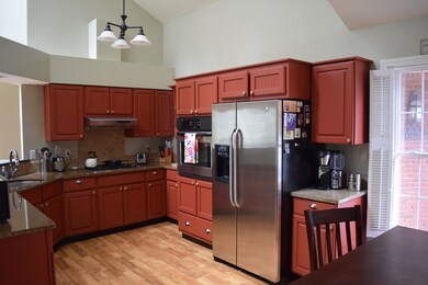 57 Paxton Rd, Spencer, MA 01562 - photo 6