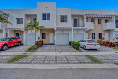 10271 NW 72nd St, Doral, FL 33178 - photo 2