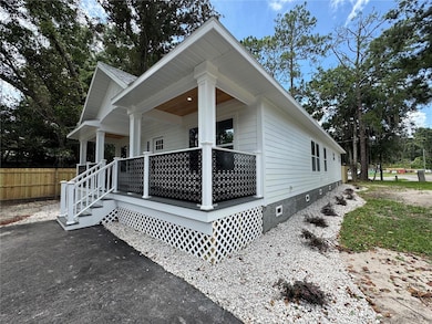 408 SE 1st St, Williston, FL 32696 - photo 4