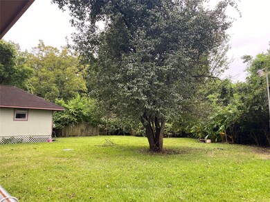 6405 Gold St, Houston, TX 77026 - photo 7