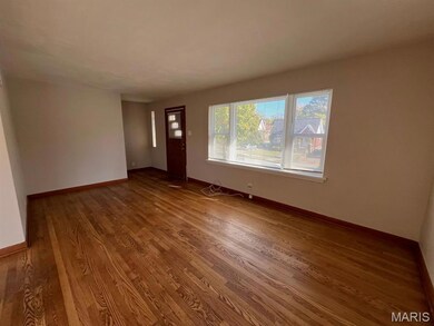 1509 Collins Ave, Saint Louis, MO 63117 - photo 4