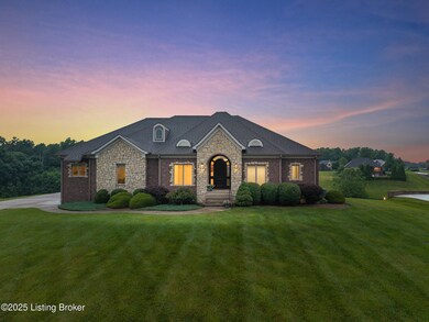 958 Baumann Dr S, Floyds Knobs, IN 47119 - photo 3