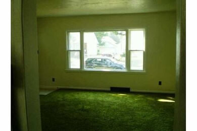 2300 Des Moines St, Des Moines, IA 50317 - photo 2