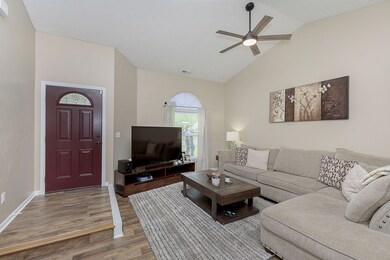 4021 Leslie Ct, Franklin, IN 46131 - photo 5