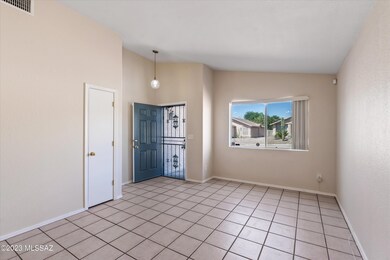 04-Living Area