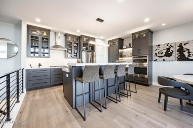 006_448_e_overlook_loop008_922