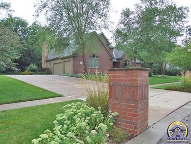 5301 SW 40th Terrace, Topeka, KS 66610 - photo 3