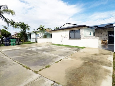 19823 SW 123rd Place, Miami, FL 33177 - photo 3