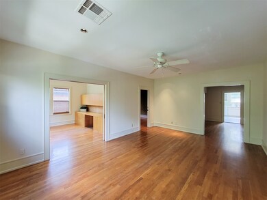 1753 Branard St unit B, Houston, TX 77098 - photo 6