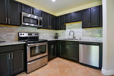 04_Dining Room (1)