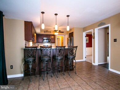 136 Devon Cir, Glenmoore, PA 19343 - photo 7