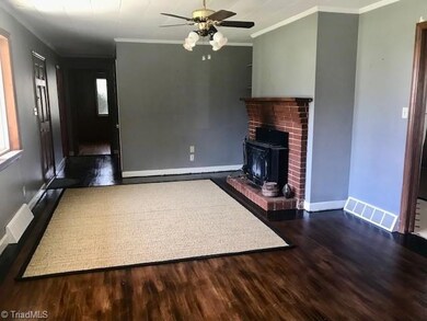 353 Oak View Ln, Asheboro, NC 27205 - photo 7