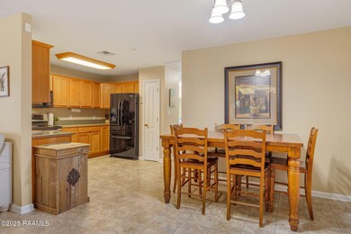 6-web-or-mls-10545 E Main St-6