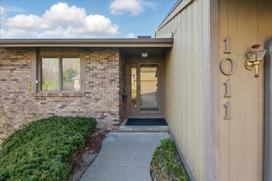 03-1011ArborRidgeCir_003