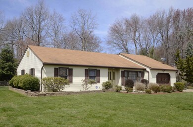 23 Philips Mill Dr, Middletown, NJ 07748 - photo 2