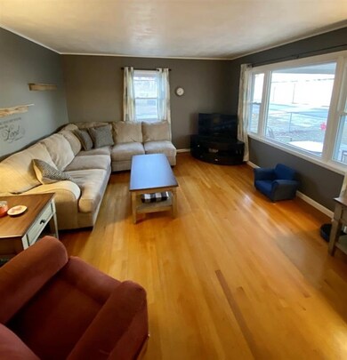 208 S Ellen St, Elnora, IN 47529 - photo 3