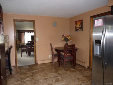 480 Meadow Dr, North Tonawanda, NY 14120 - photo 6