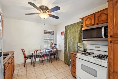 22 N Lewis Ave, Waukegan, IL 60085 - photo 7