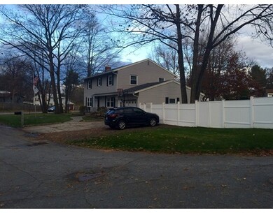 14 Rugby Rd, Nashua, NH 03063 - photo 2