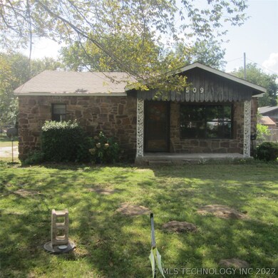509 N Simpson St, Eufaula, OK 74432 - photo 2