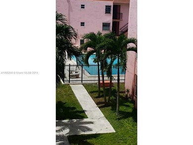 6070 W 18th Ave unit 311, Hialeah, FL 33012 - photo 3