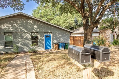 2003 Conestoga Trail unit B, Austin, TX 78744 - photo 3