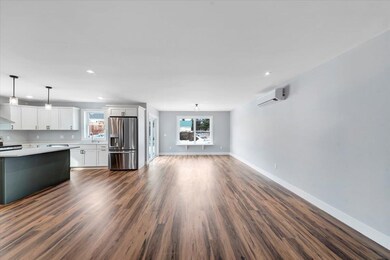 925 Falls Rd unit 2, Shelburne, VT 05482 - photo 7