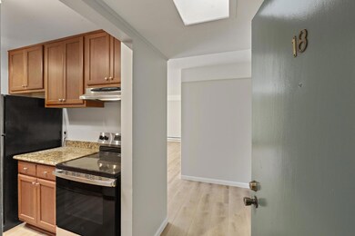 500 W Middlefield Rd unit 18, Mountain View, CA 94043 - photo 2