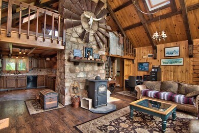 3571 Timber Ln, Slatington, PA 18080 - photo 3