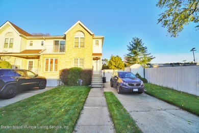 7 Treetz Place, Staten Island, NY 10314 - photo 2