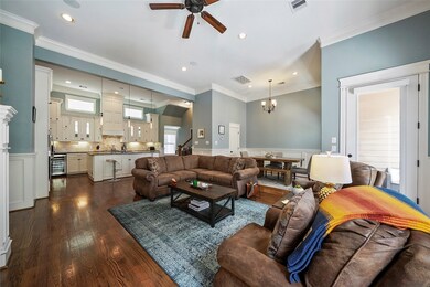 619 Rutland St unit C, Houston, TX 77007 - photo 7