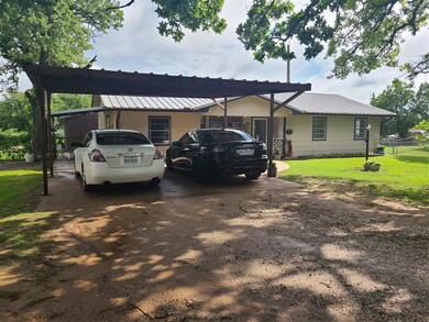 420 County Road 161, Gainesville, TX 76240 - photo 2