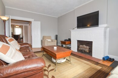 1251 Commonwealth Ave unit 4, Allston, MA 02134 - photo 4