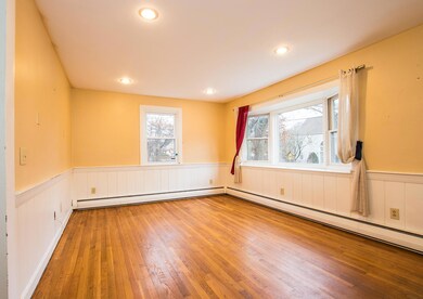 Living Room - IMG_0514s